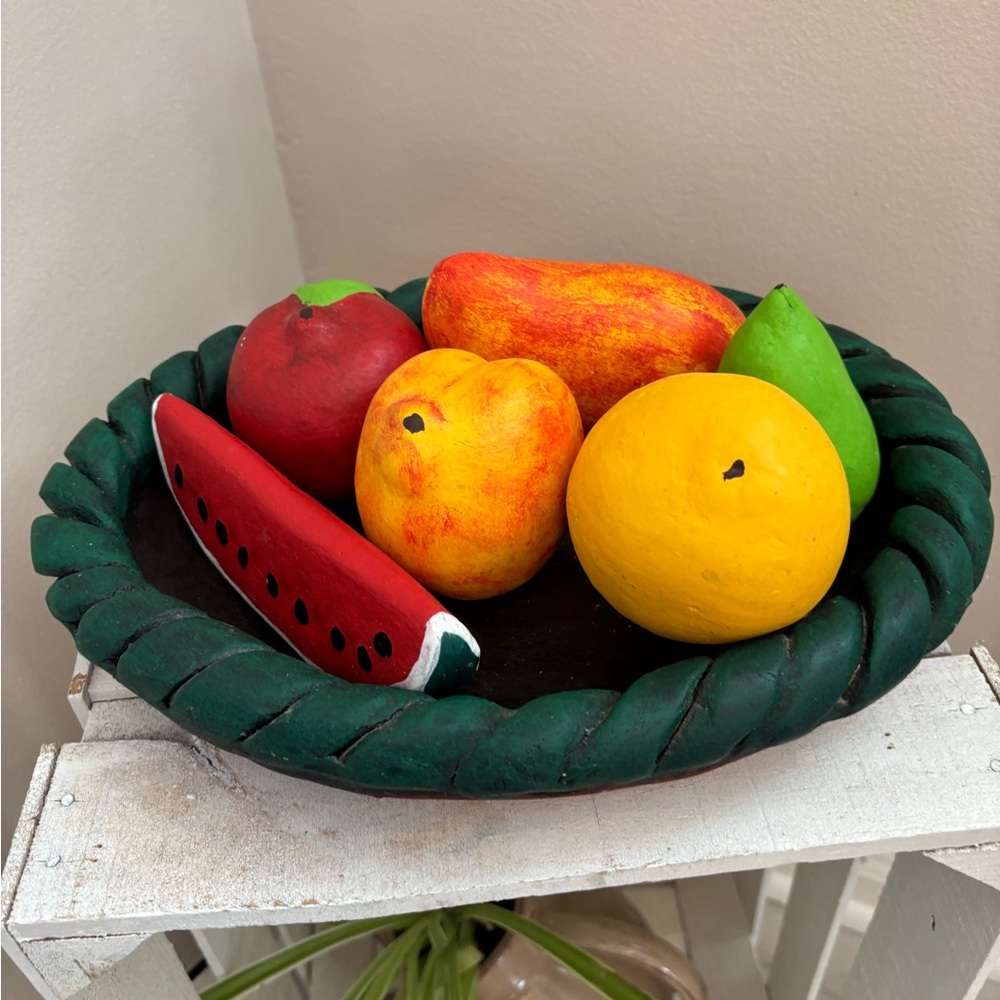 VTG Terra Cotta  Mexican Rustic Country Fruit + Bowl w/ 6 Pieces 12”